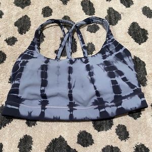 LULULEMON ENERGY BRA - SIZE 4